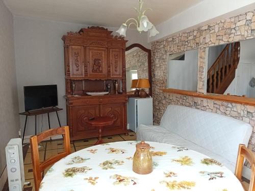 Varzy House | Varzyfiz