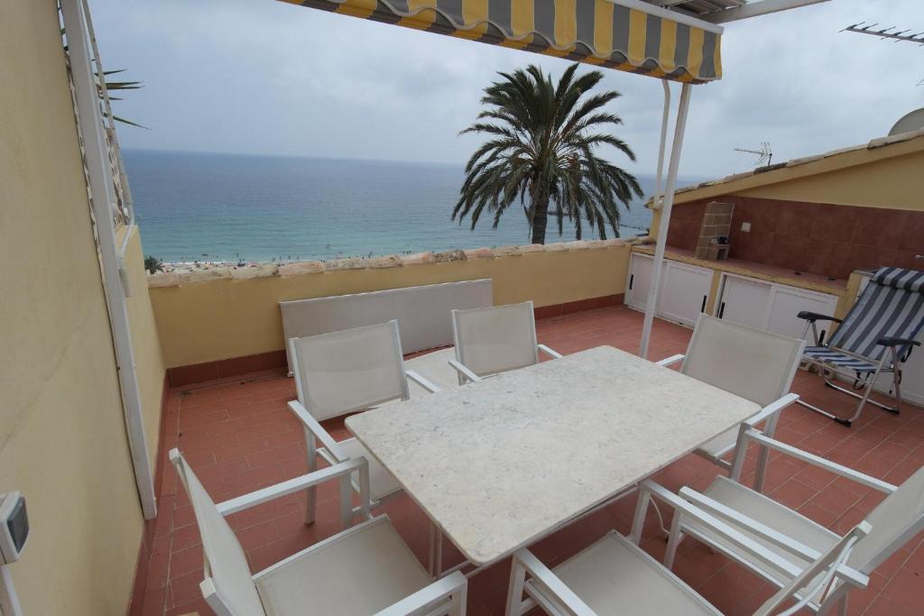 Old Town Apartment | VD3B, Ático con vistas al mar sobre la muralla de Villajoyosa