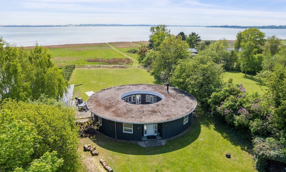 Odsherred Kommune House | "Vemund" - 100m to the fjord by Interhome