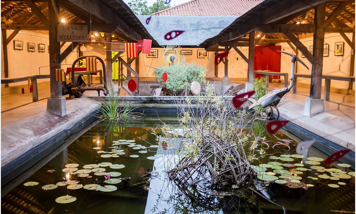 Mouchamps Bed & Breakfast | VENDEENNE room - LE PETIT CHATEAU DES CEDRES
