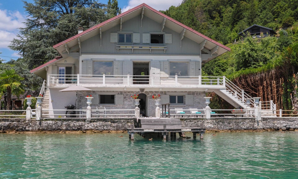 Angon House | Venez Chez Vous La Musardiere