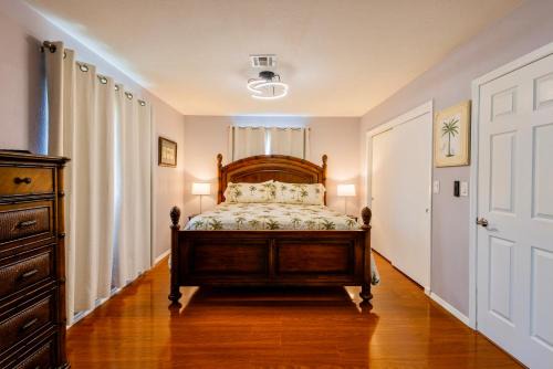 Venice Gardens House | Venice Oasis Beach Ready Retreat