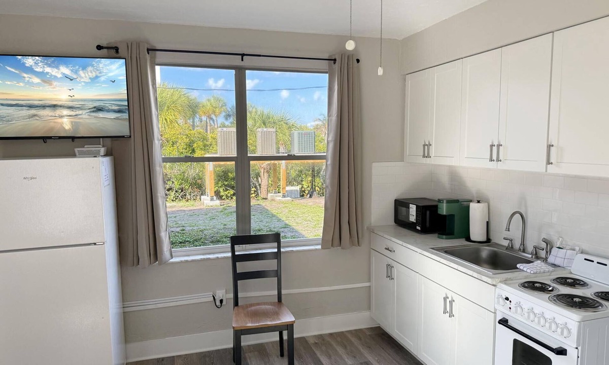 Golden Beach Apartment | Venice Villas – San Marco Courtyard Beachside