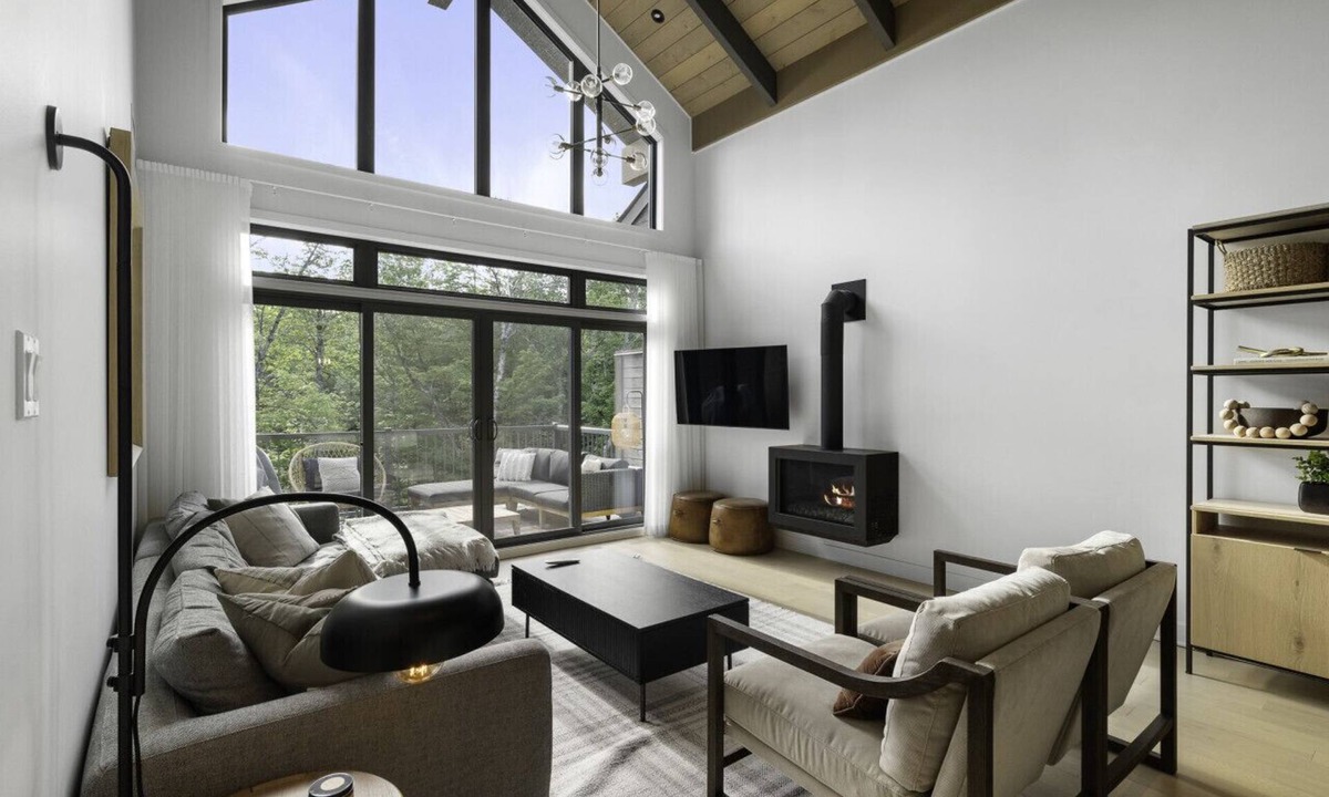 Mont-Tremblant Condo | Verbier - 3bdrs w/Pool & Sauna near Village