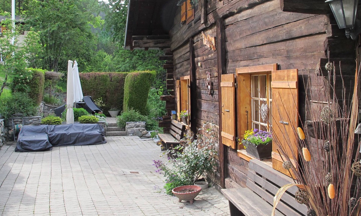 Bagnes Apartment | Verbier/Bruson: character chalet, full of charm renovated
