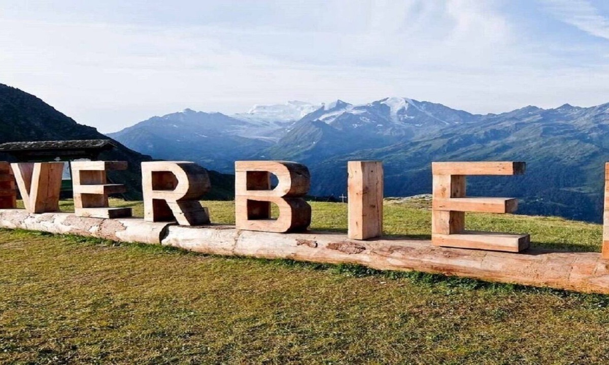 Verbier Apartment | VERBIER LUXURY JUST OFF PLACE CENTRALE