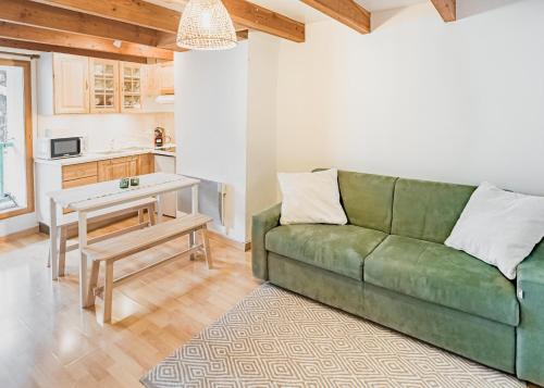 Seyne Apartment | Verde