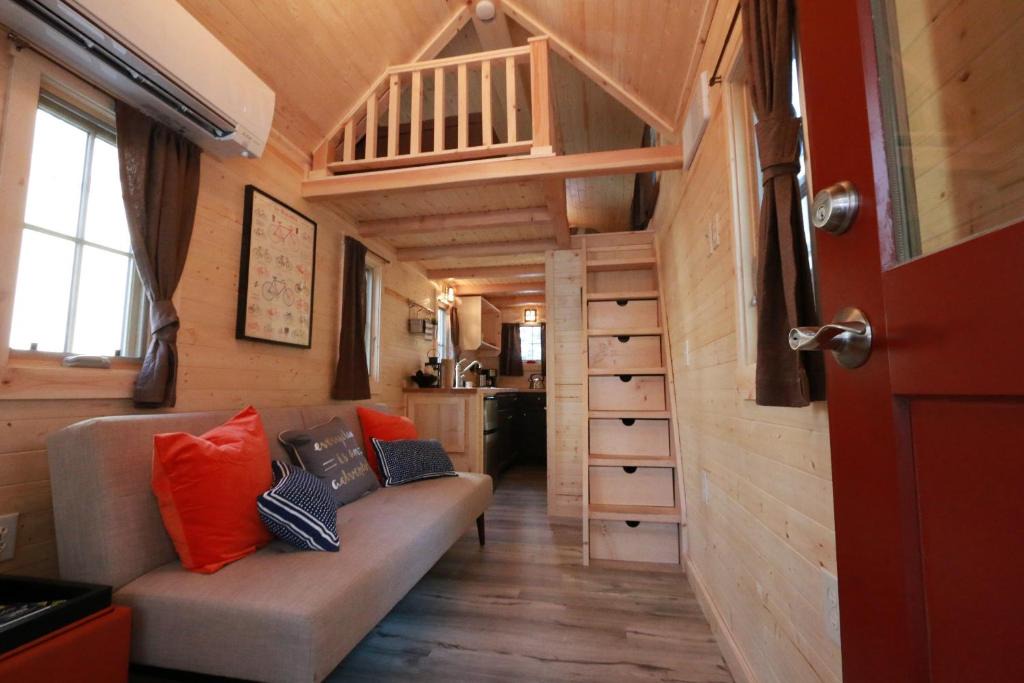 Cottonwood Resort | Verde Valley Tiny House 17
