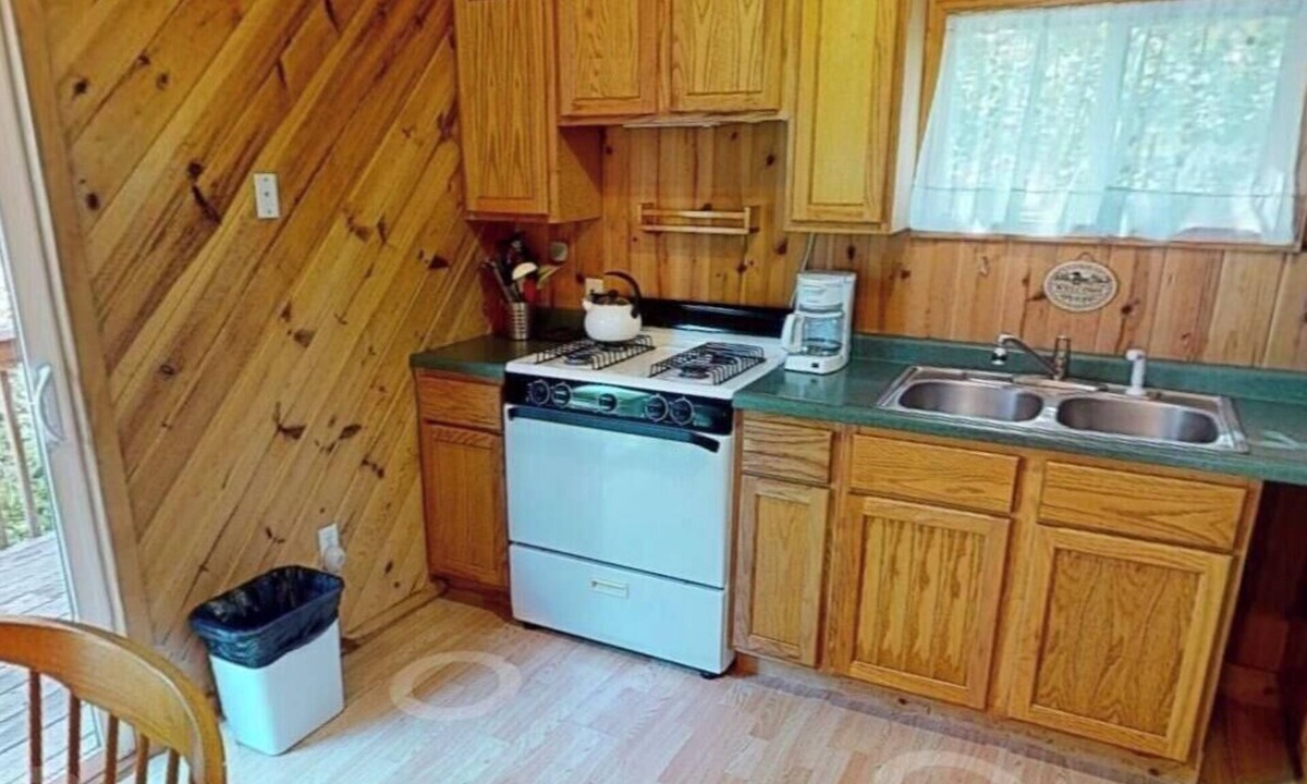 Orr Resort | VermilionRiverCottages - Forester Cottage