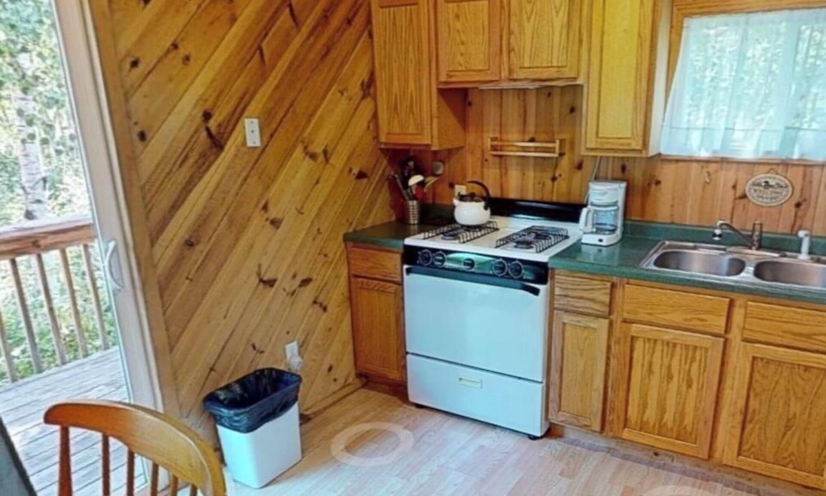 Orr Resort | VermilionRiverCottages - Rivers Edge Cottage
