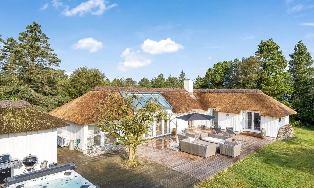 Slette Strand House | "Verner" - 900m from the sea by Interhome