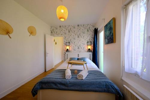 Verneuil-sur-Avre Apartment | Verneuil sur Avre - Chez Anne & Yann