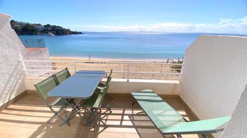 Almadraba-Canyelles Apartment | Verones 1b