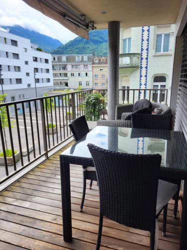 Central Interlaken Apartment | Vertical Apartment