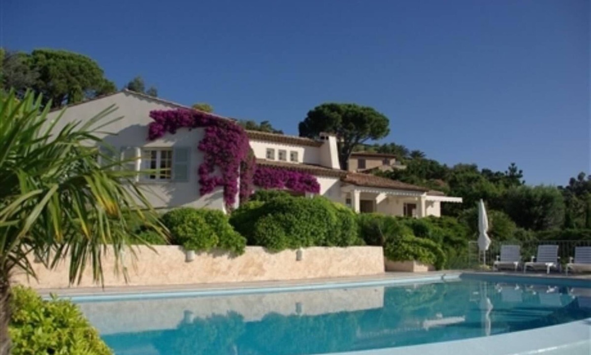 La Nartelle Villa | VERY BEAUTIFUL VILLA WITH EXCEPTIONAL SEA VIEW ! FREE WIFI