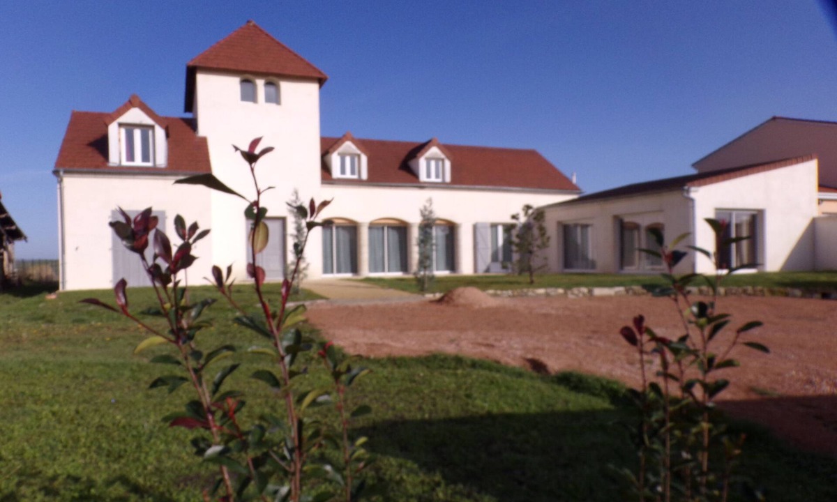 Saint-Clement-de-Regnat House | Very nice villa, tastefully decorated, 2000m2 land