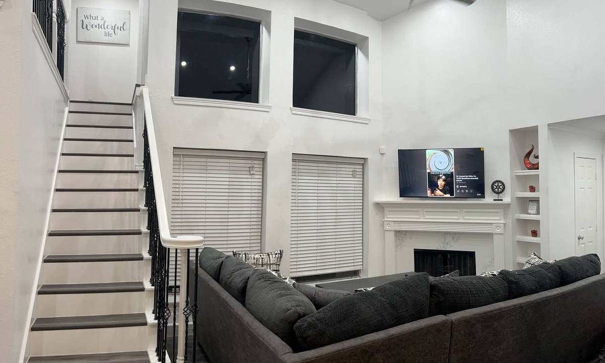 Humble House | Very Nice and Comfy Airport Stay