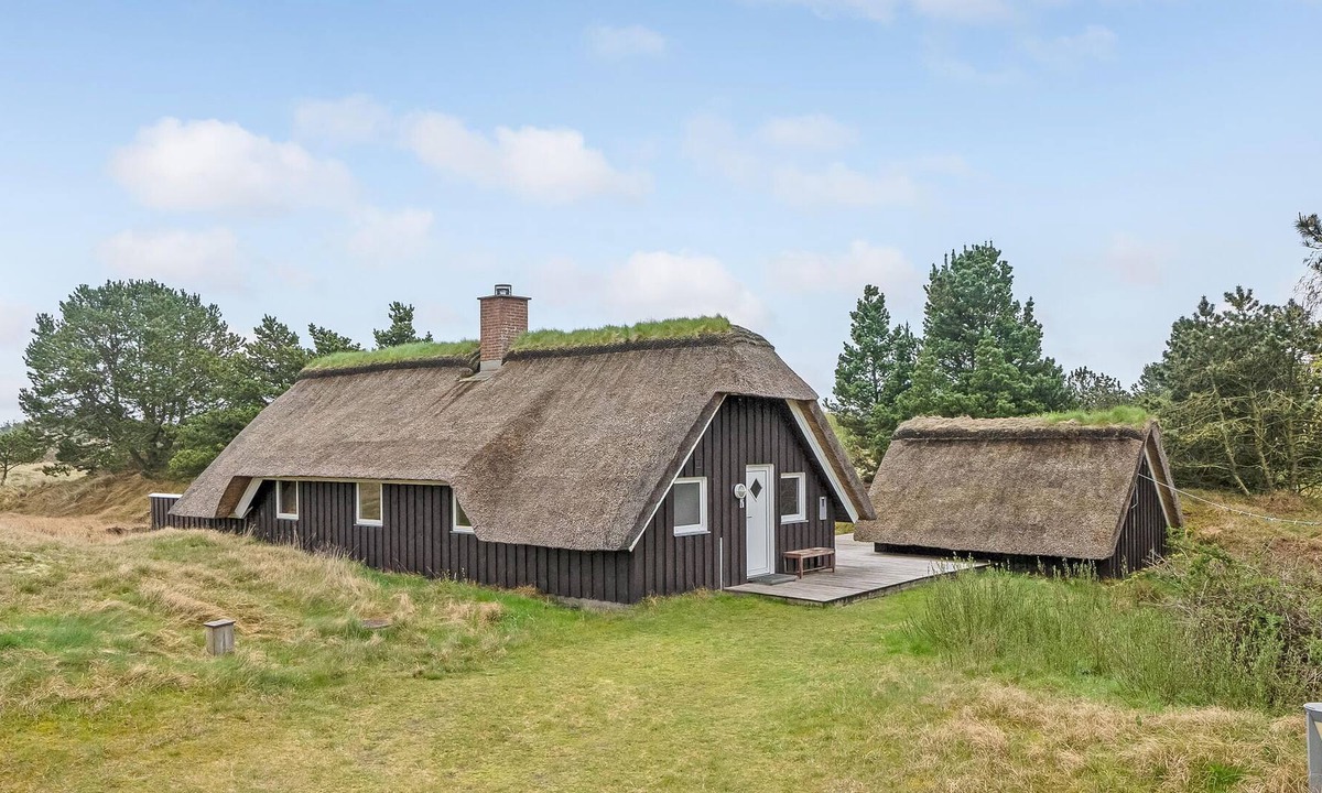 Sønderho House | Very nice cottage with thatched roof.