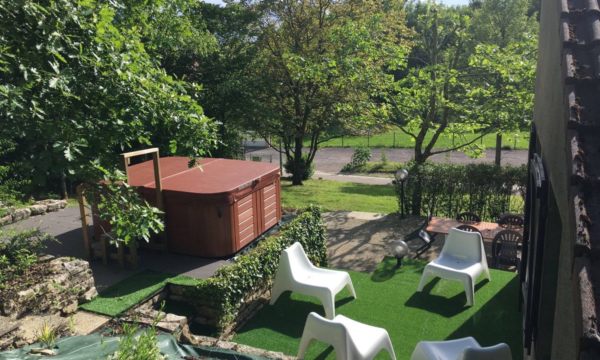 Cravant House | Very nice gîte, relaxation and nature