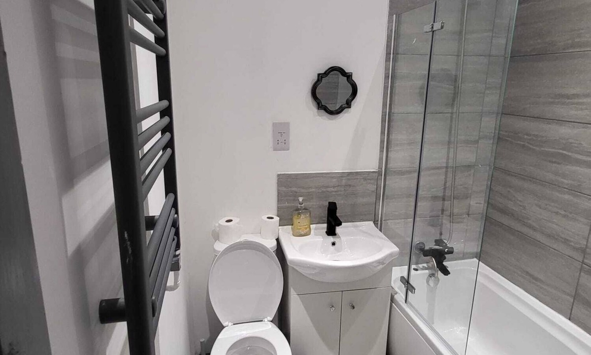 Westcliff-on-Sea Apartment | Vetrelax Southend Apartment