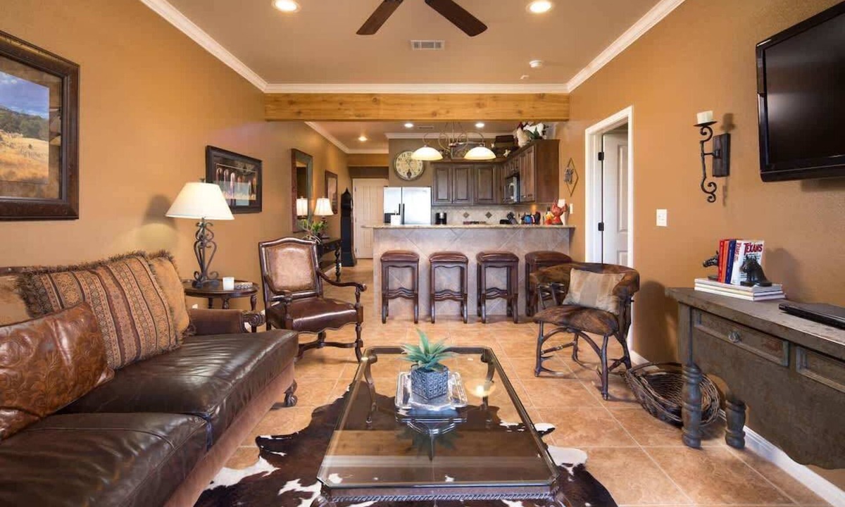 Gruene Condo | VG 306 Rio Hacienda