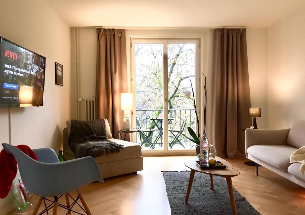 District 5 Apartment | VIADUKT Apartments