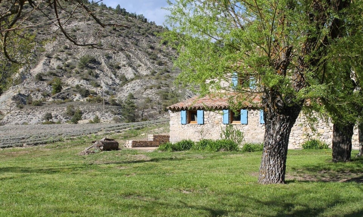 Montbrun-les-Bains House | Viard Barn