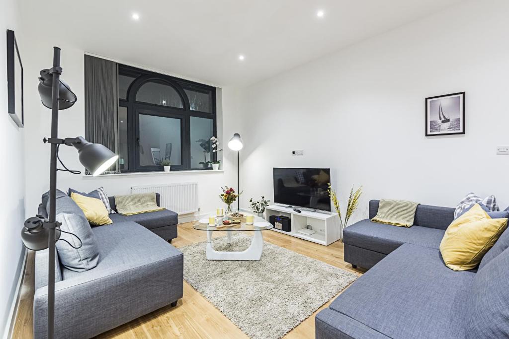 Prince's Apartment | Vibrant Vauxhall Apartments
