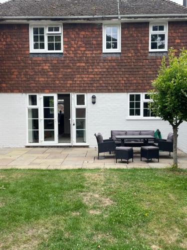 Wingham House | Vicarage Gardens, Wingham