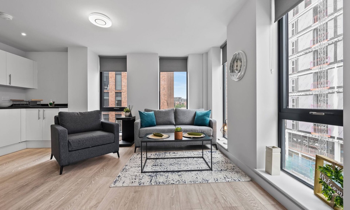 Liverpool Apartment | VICHY - Baltic Triangle Modern Apartment