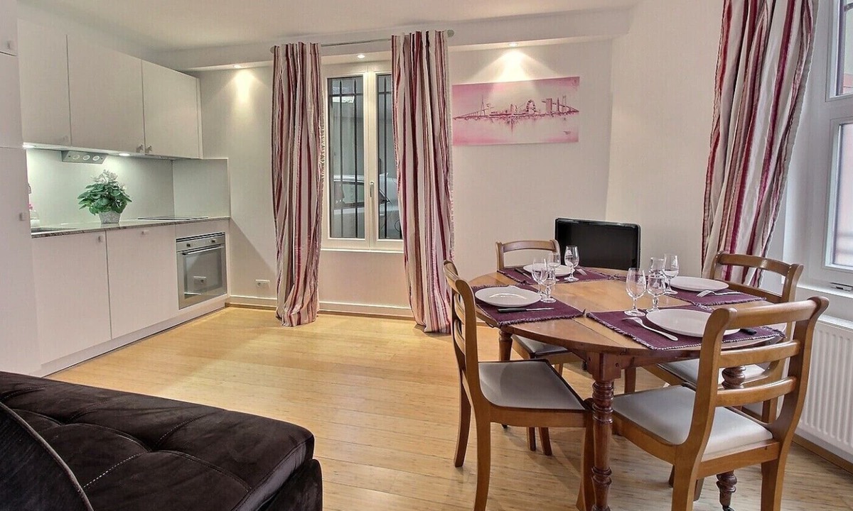 Cote Ouest Ormeaux Apartment | VICTOIRE apartment + garage Hyper Centre 10 minutes from the sea