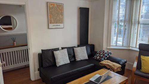 Exeter House | Victoria House