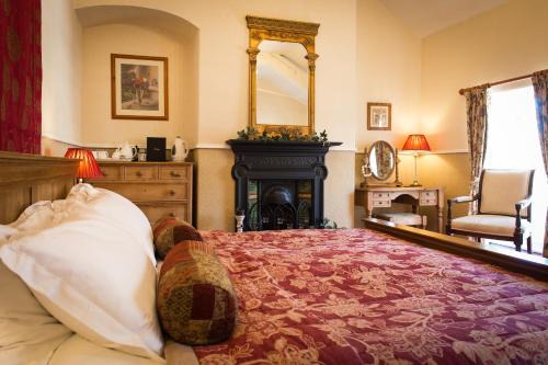 Bont Newydd House | Victoria House Room Only Accommodation