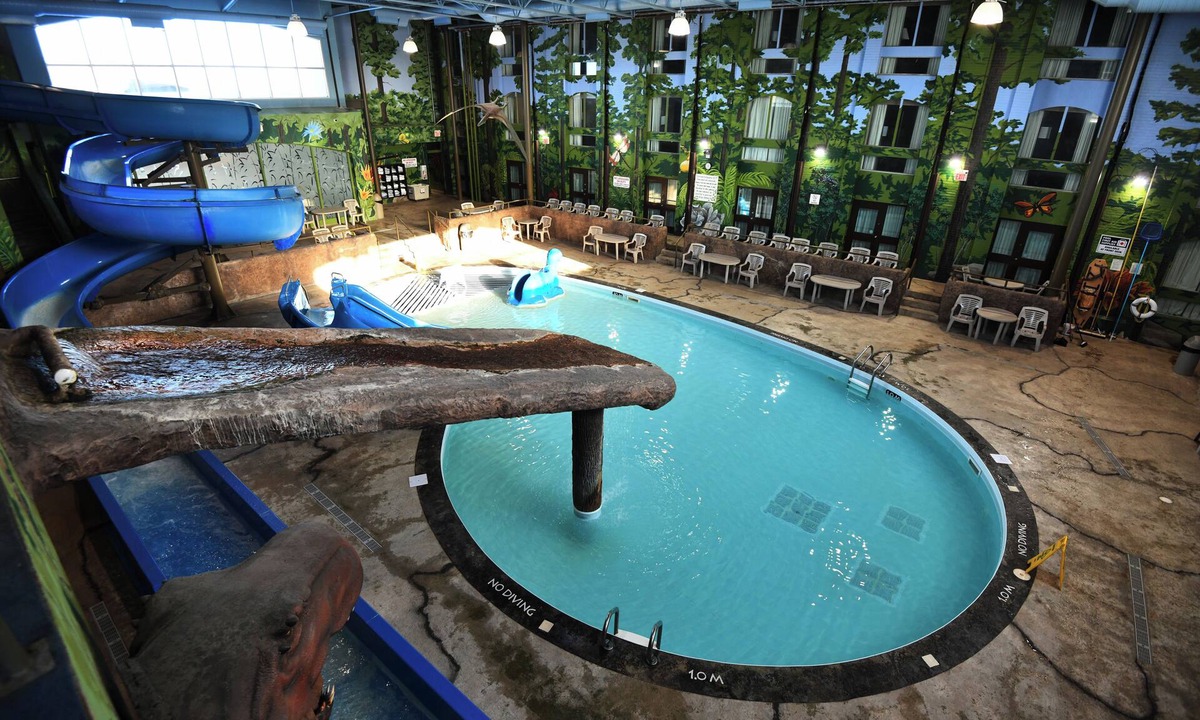 Winnipeg Hotel | Victoria Inn Hotel and Convention Centre Winnipeg