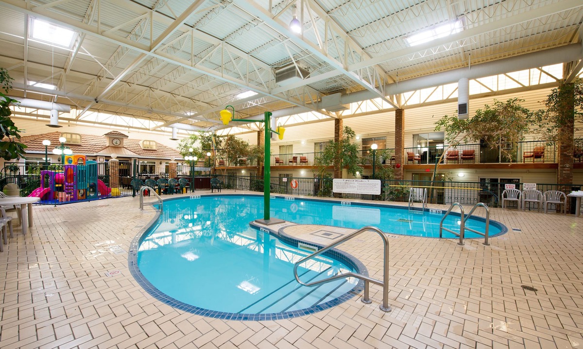 Brandon Hotel | Victoria Inn Hotel & Convention Centre Brandon