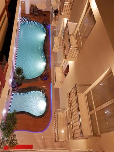 Manado Hotel | VICTORIA INN