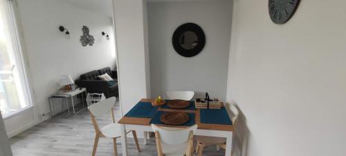 Veules-les-Roses Apartment | Victoria's Place