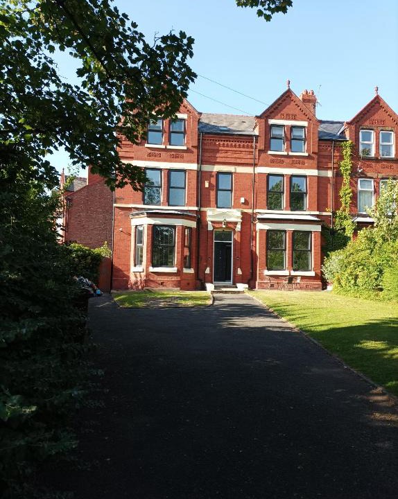 Bootle Bed & Breakfast | Victorian Renovation Room 3