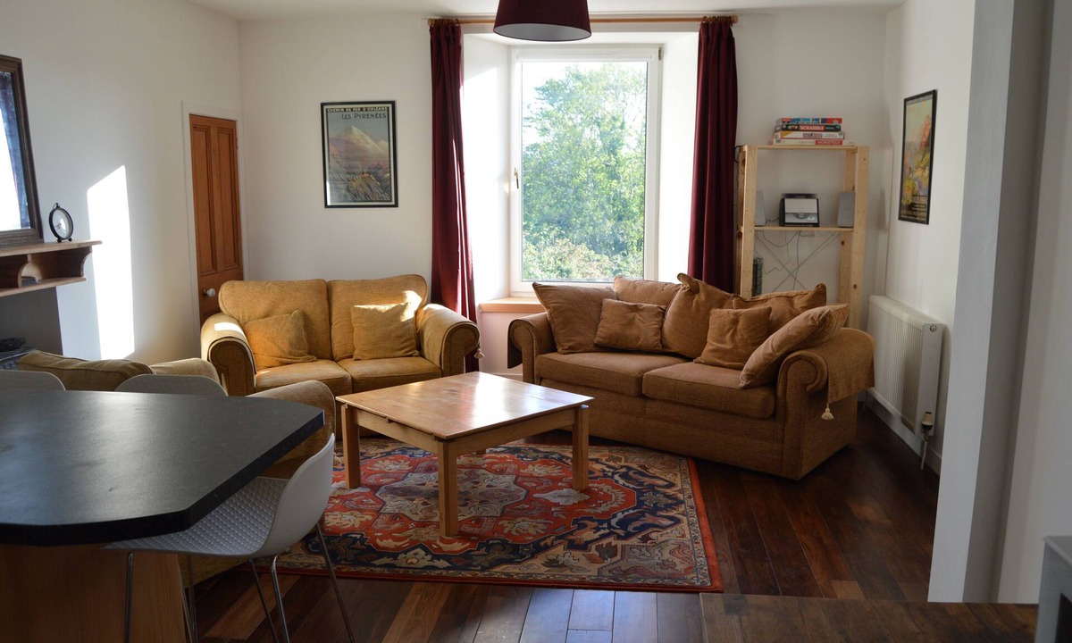 Kilcreggan Cottage | Victorian terraced Cottage with great views.