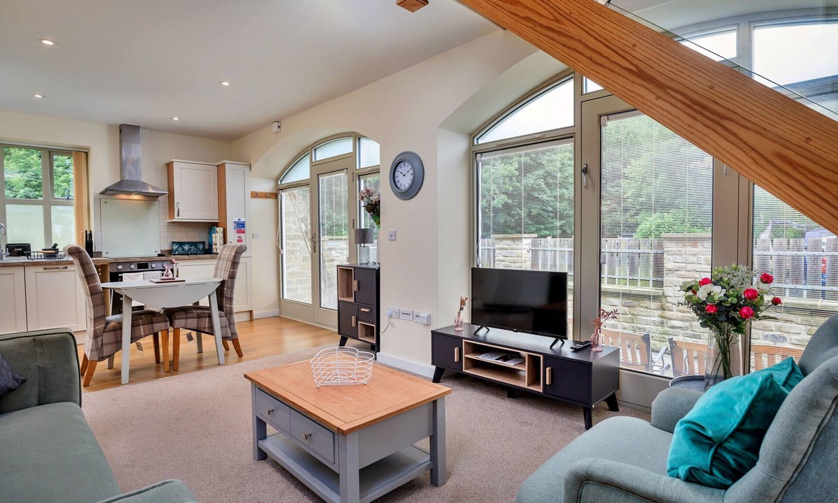 Thornton Dale Apartment | Victory Mill - Apartment Five