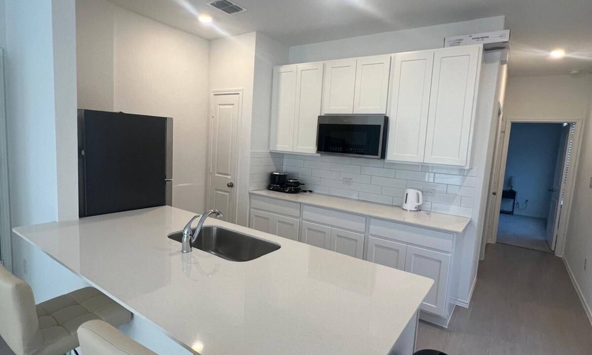 Kyle Apartment | Victory Suite - Private 1-bedroom home in Kyle, 25mins from Austin downtown