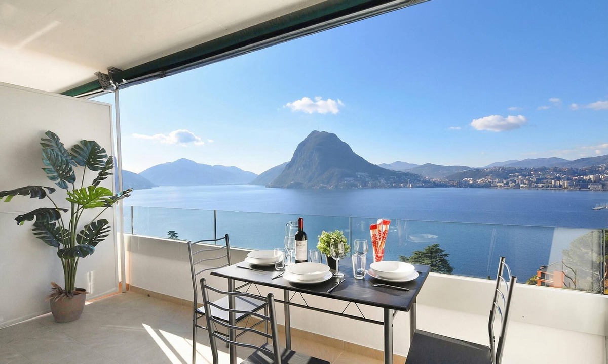 Lugano Apartment | View and Art, Castagnola (Lugano), Switzerland