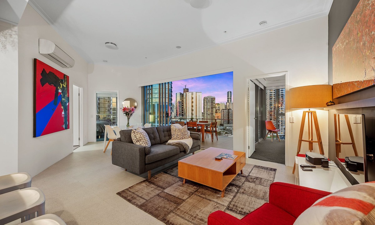 South Brisbane Apartment | View from the Top ~ 2Bed, 2Bath, 2Parking, Balcony