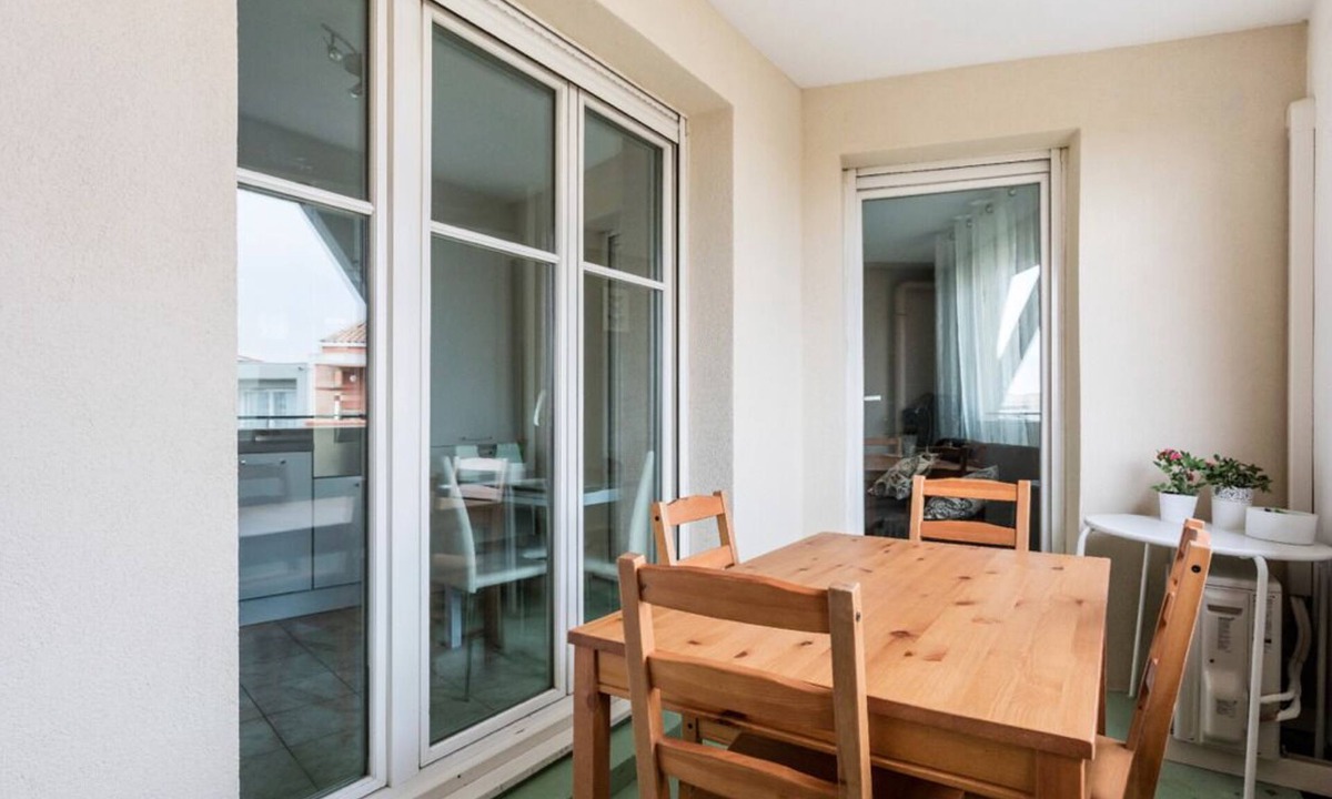 Port Marianne Apartment | View on the banks of Lez: terrace, air conditioning & parking
