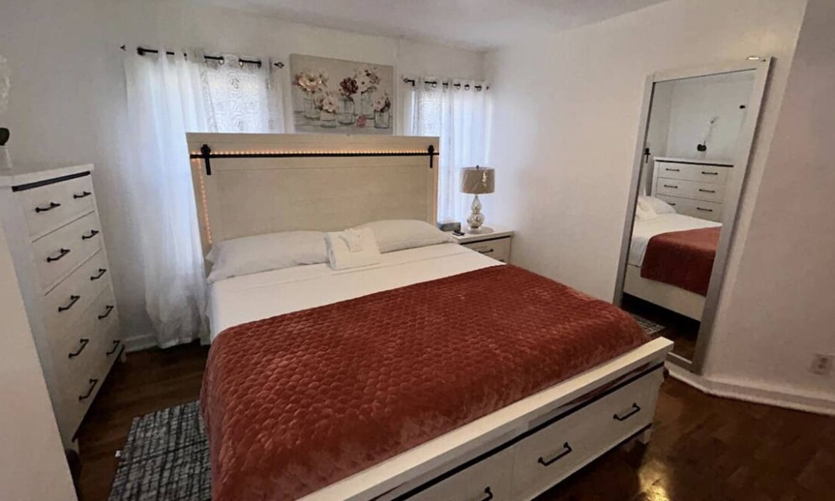 Meriden House | Viewpoints a comfy getaway