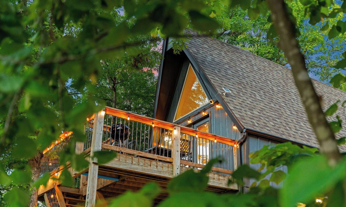 Lampe House | Views! Lux A-Frame w/Private Hot Tub and Fire Pit. King Beds!