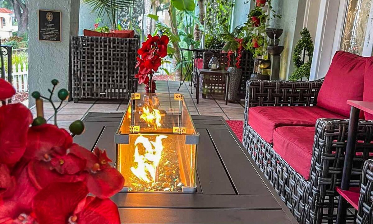 Historic Old Northeast Bed & Breakfast | VIinoy House