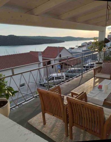 Tijesno Villa | Vila Mari