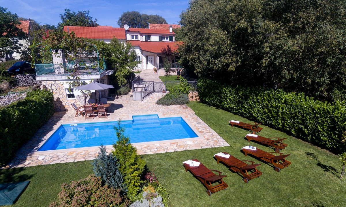 Gornji Prolozac Villa | Vila Milancic - holiday house in Croatia