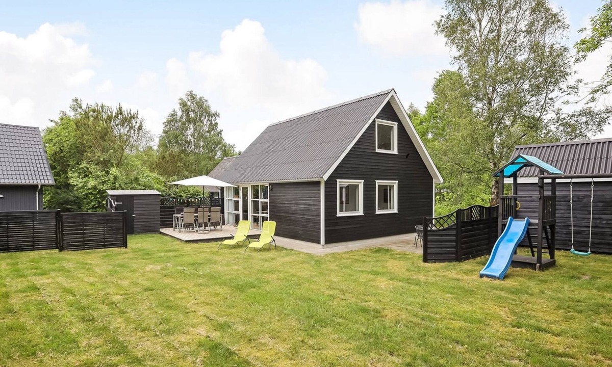 Skygge House | "Vilhelm" by Interhome